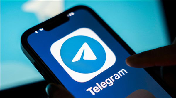 怎样开启Telegeram的洞察模式，保护眼睛而且还能省电量